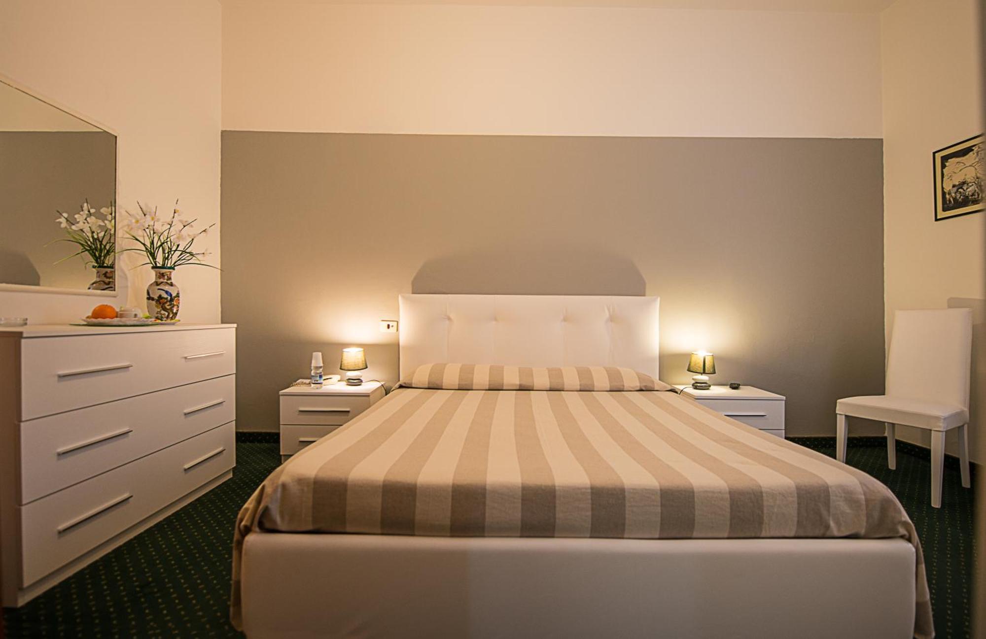 Hotel Ariston Piombino Cameră foto