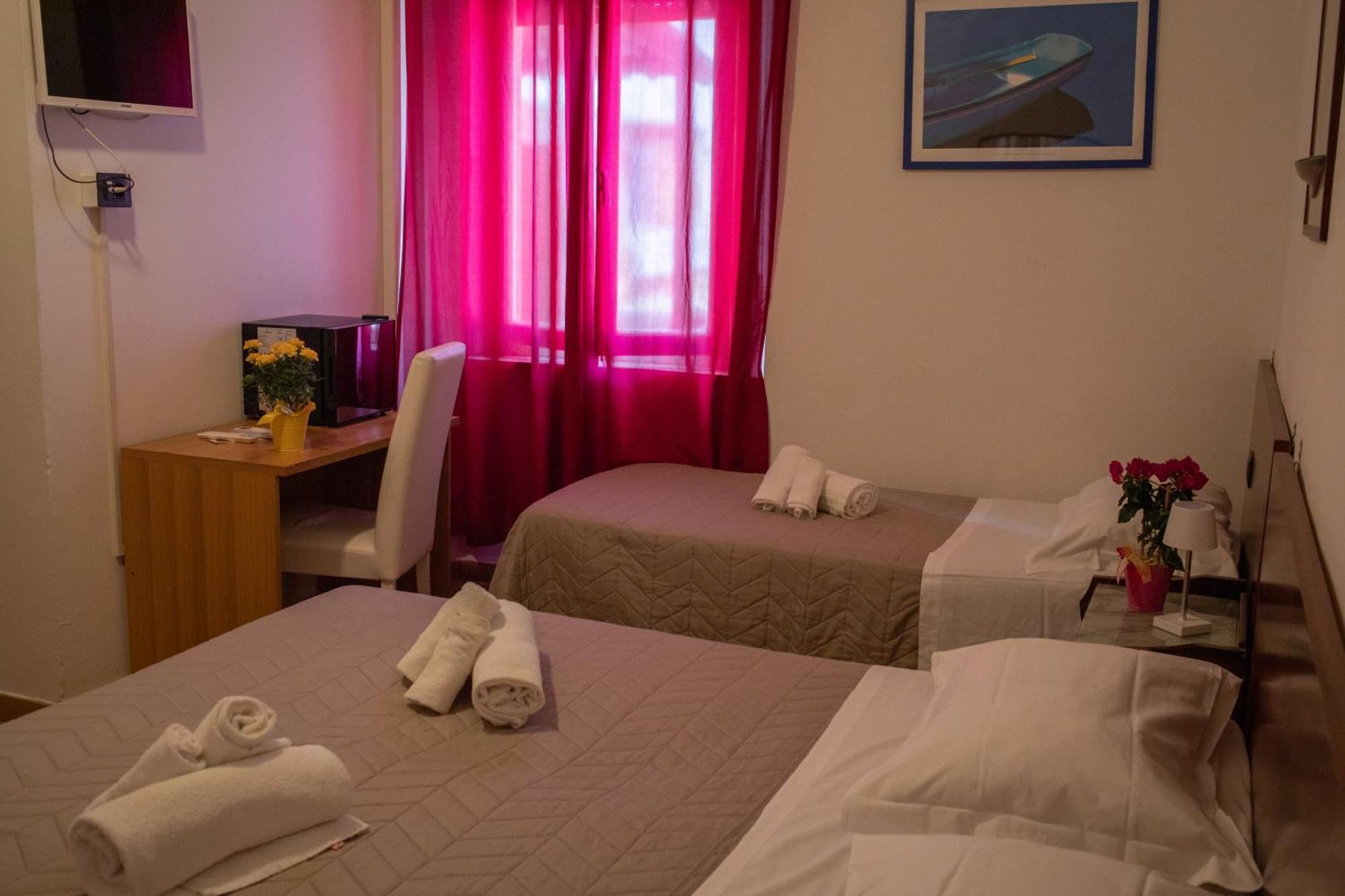 Hotel Ariston Piombino Exterior foto