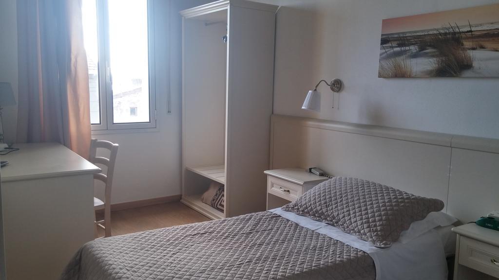 Hotel Ariston Piombino Exterior foto