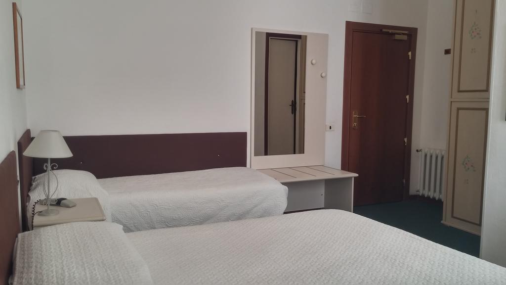 Hotel Ariston Piombino Exterior foto