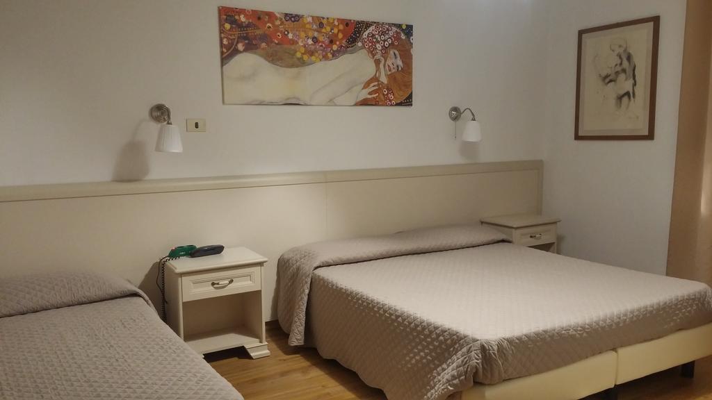 Hotel Ariston Piombino Exterior foto