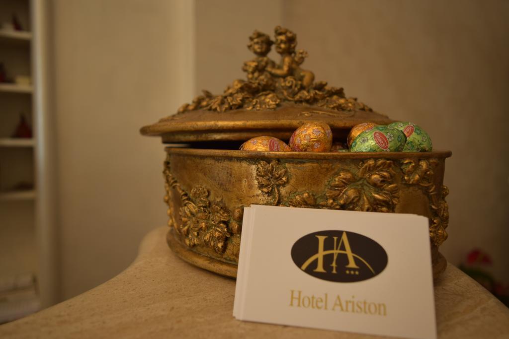Hotel Ariston Piombino Exterior foto